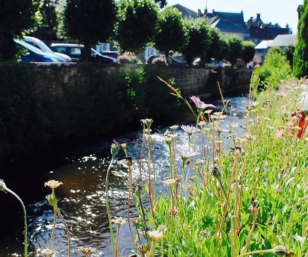 Apartment Duplex Acces Jacuzzi Illimite M *